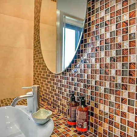 Agni Hotel